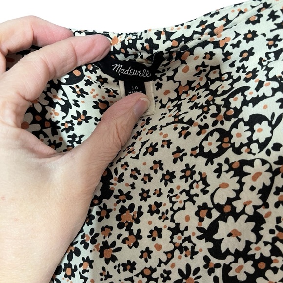 Madewell cream midi skirt w/ black and tan flowers with MOP buttons sz 10 preppy - Picture 3 of 8